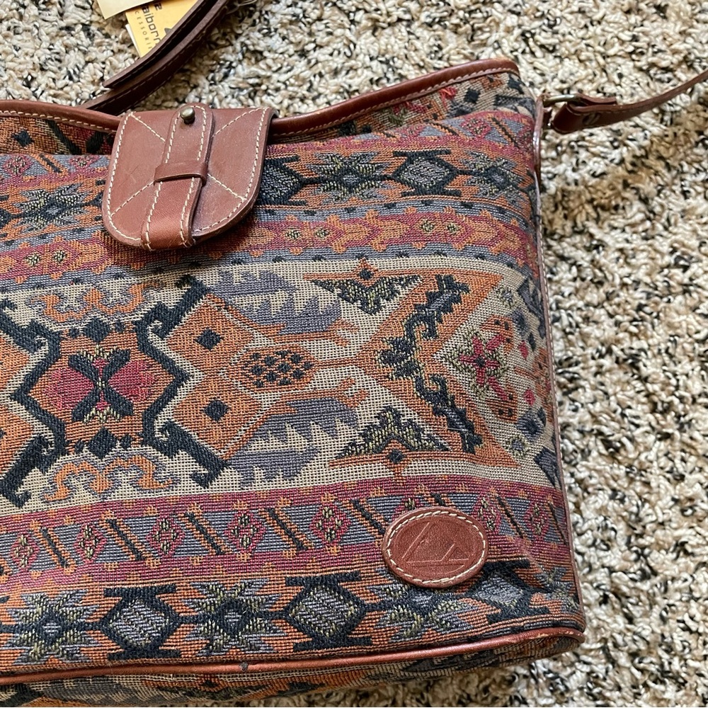 NWT vtg Liz Claiborne Southwestern & Kilim tapestry bucket bag leather trim - Picture 2 of 16
